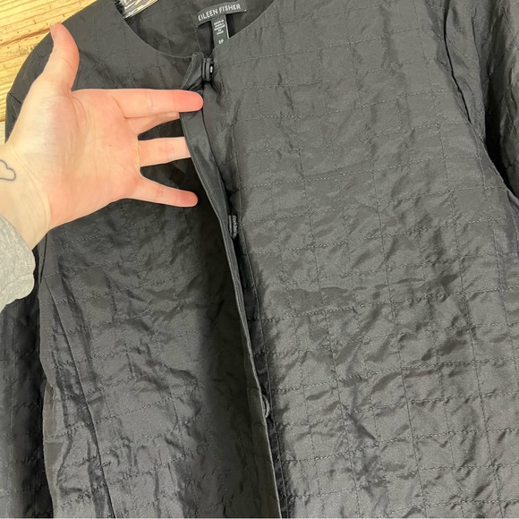 Eileen Fisher Smooth Silk Quilted Jacket Size Small Black - Picture 6 of 9